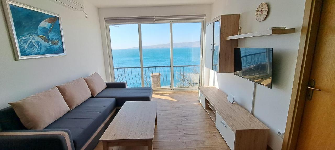 Apartman Helena Senj  Exteriör bild
